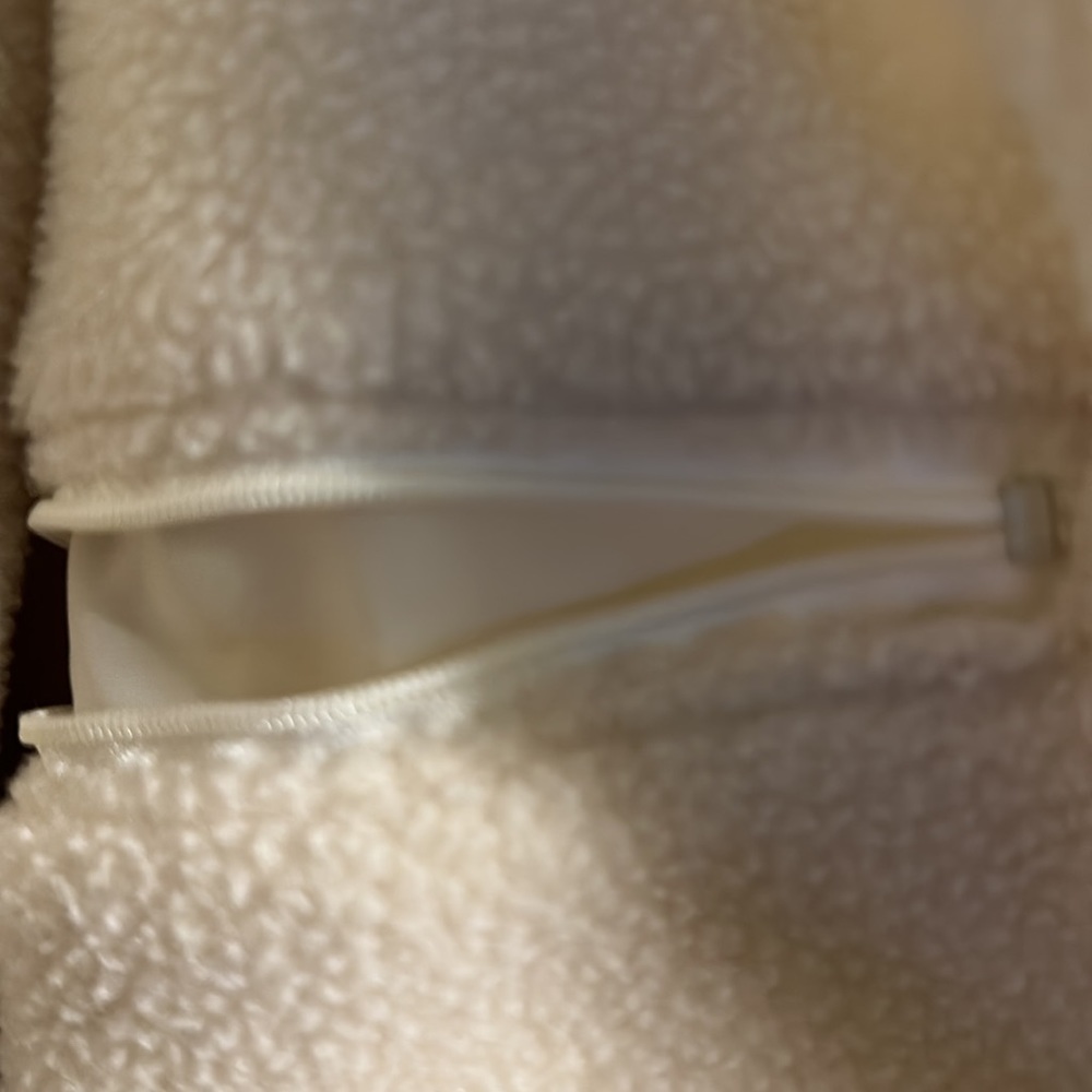 Lands End Made in America Sherpa Lined Coat - Picture 2 of 2